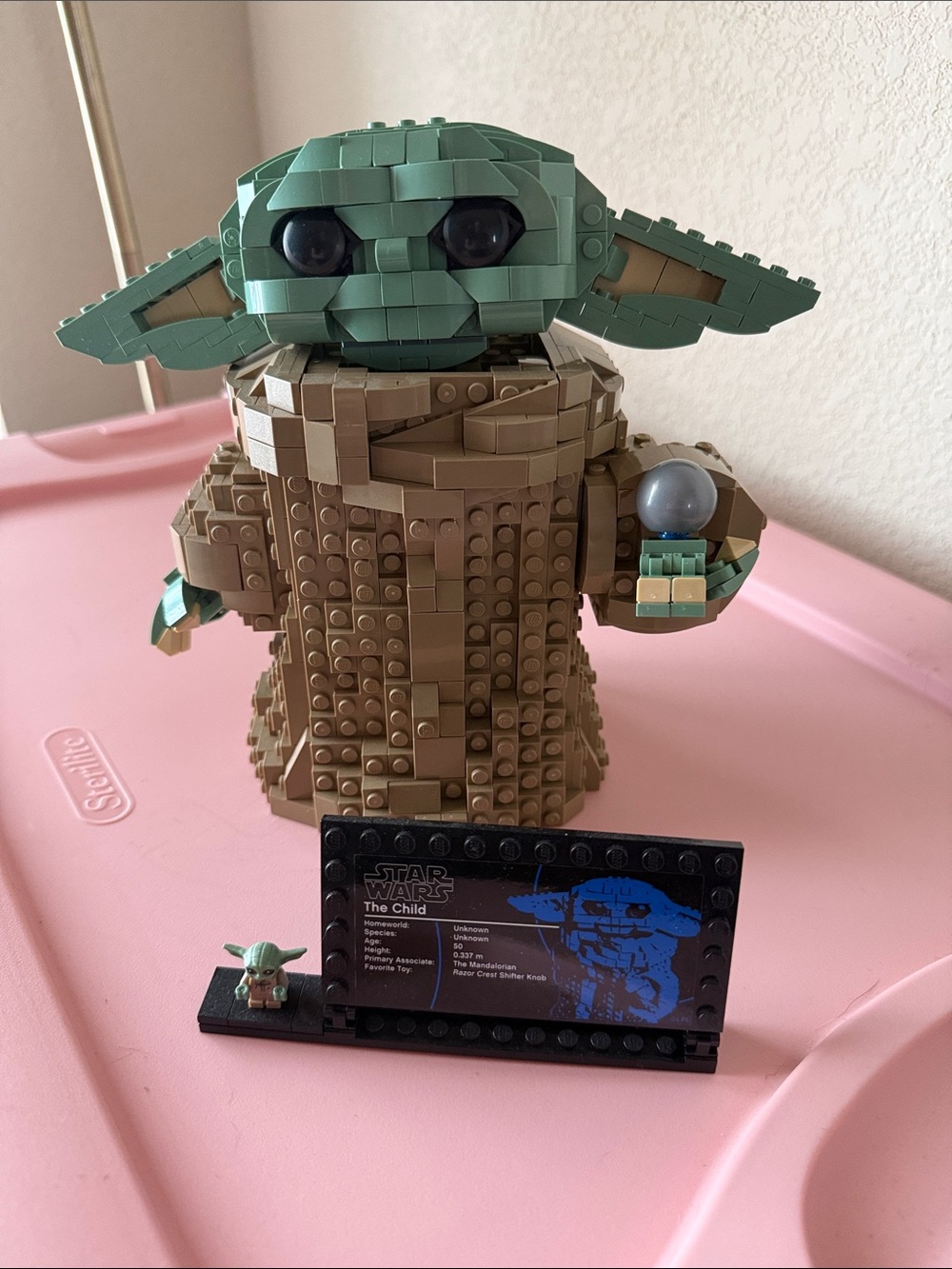 Lego 75318 The Child- Star Wars/ The Mandalorian/ Grogu